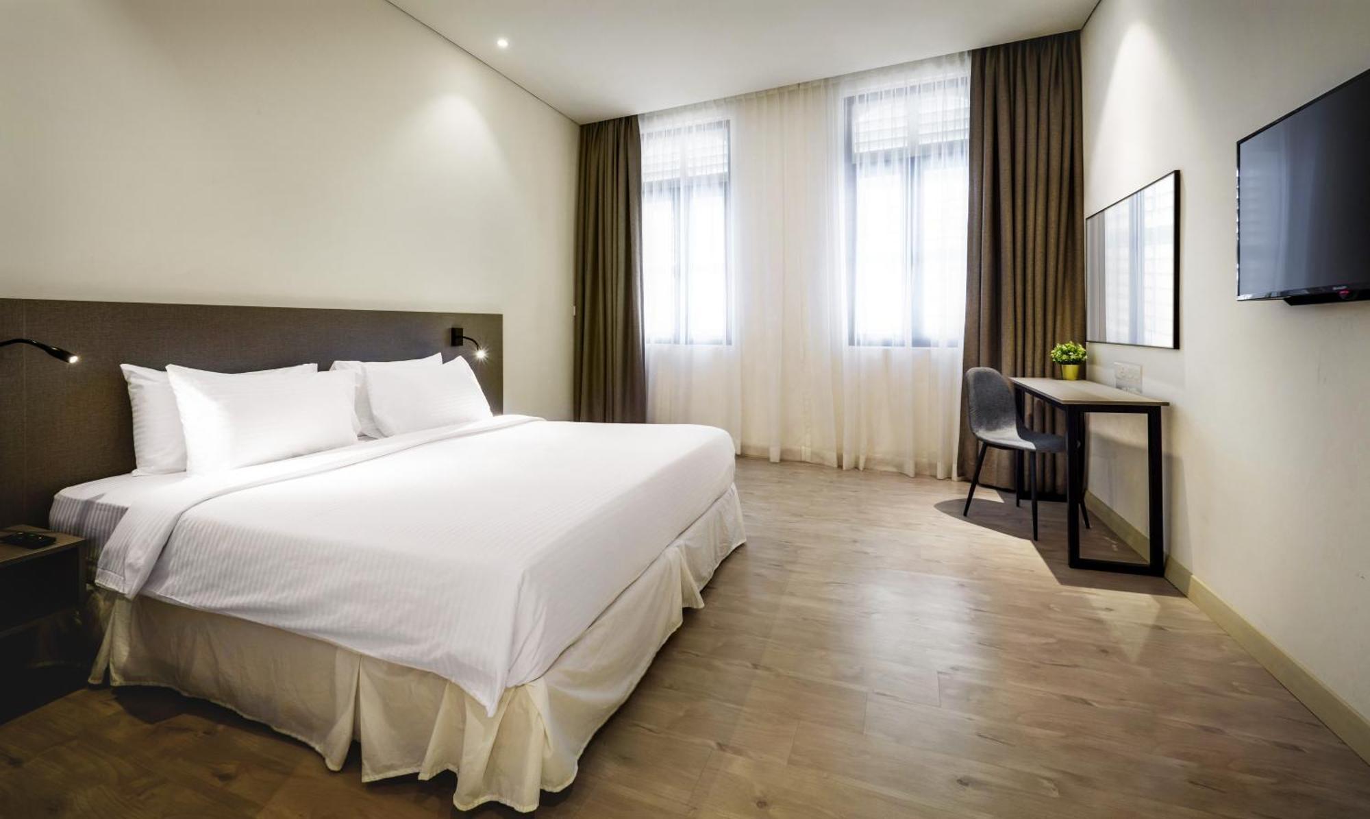 Magazine Vista Hotel Managed By The Ascott Limited George Town Exterior photo